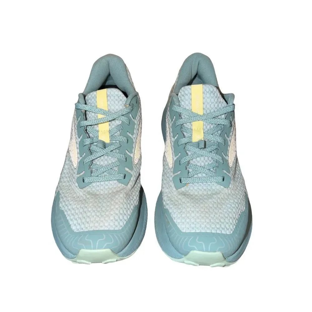 Divided breathable knit